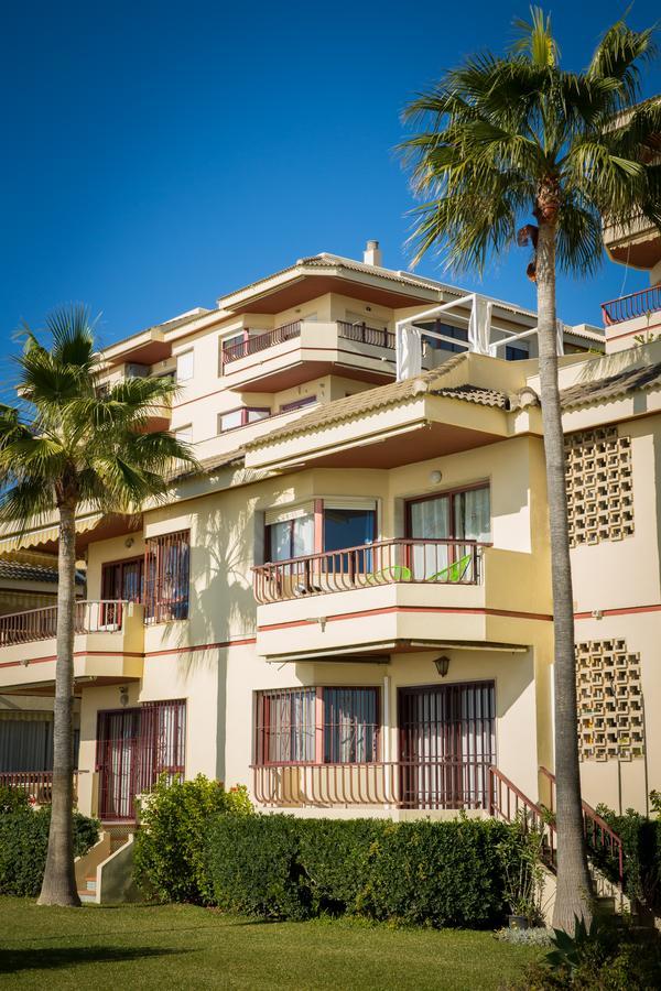 Holidays2Riviera Sea Side Front Beach Sitio de Calahonda Exterior photo